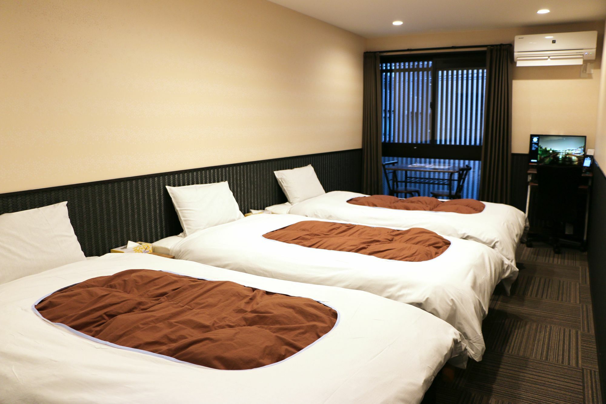 Oyo Japan Hotels Gojo-Muromachi 京都 外观 照片