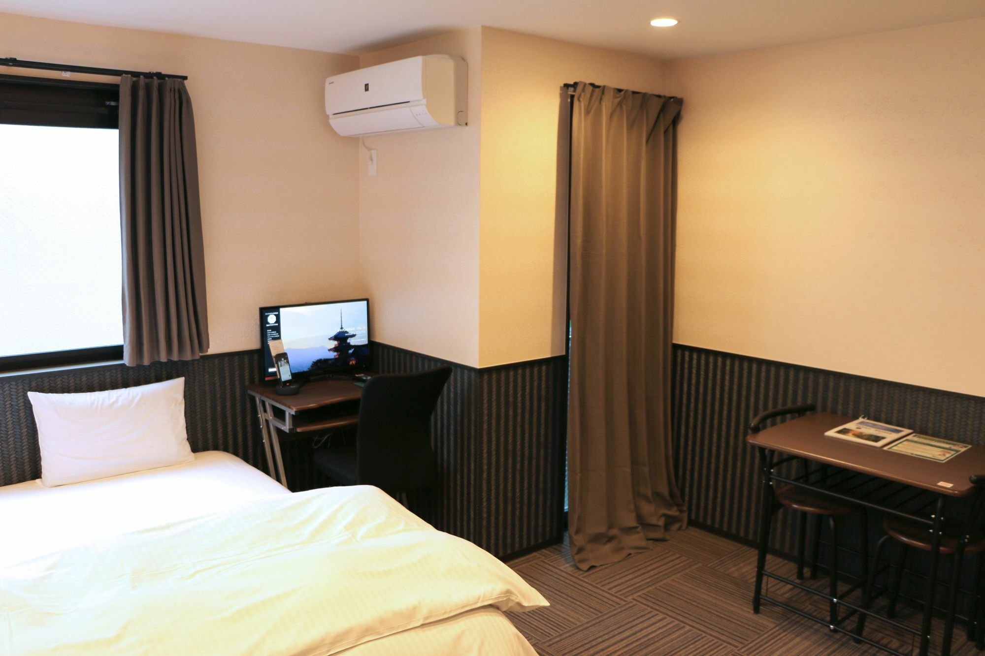 Oyo Japan Hotels Gojo-Muromachi 京都 外观 照片